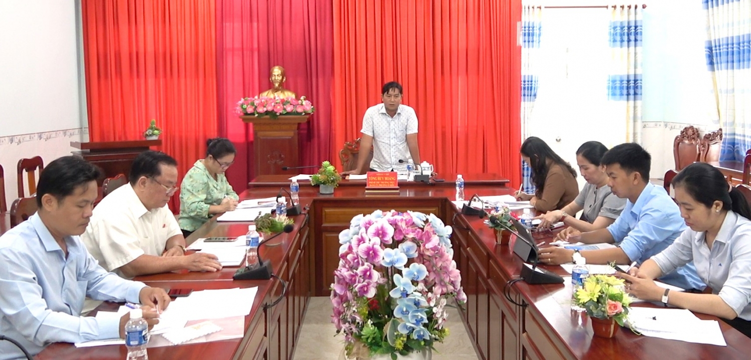 Tập trung hoàn thành các chỉ tiêu, nhiệm vụ công tác Mặt trận và đoàn thể
